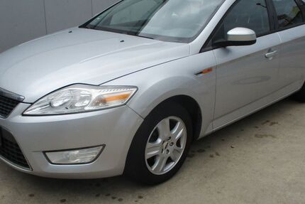 Ford Mondeo 255.000 km 1.970 &euro; Köln 51105