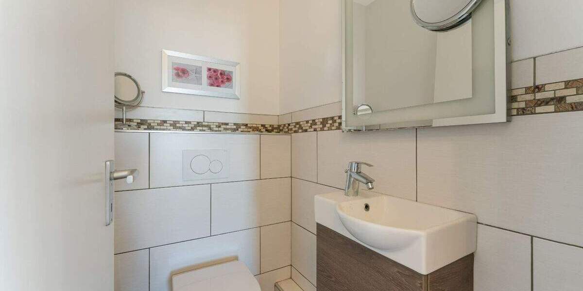 Etagenwohnung Köln Riehl - 3 Zimmer, 85 m&sup2;, 399.000&euro; | Angebot:25602771