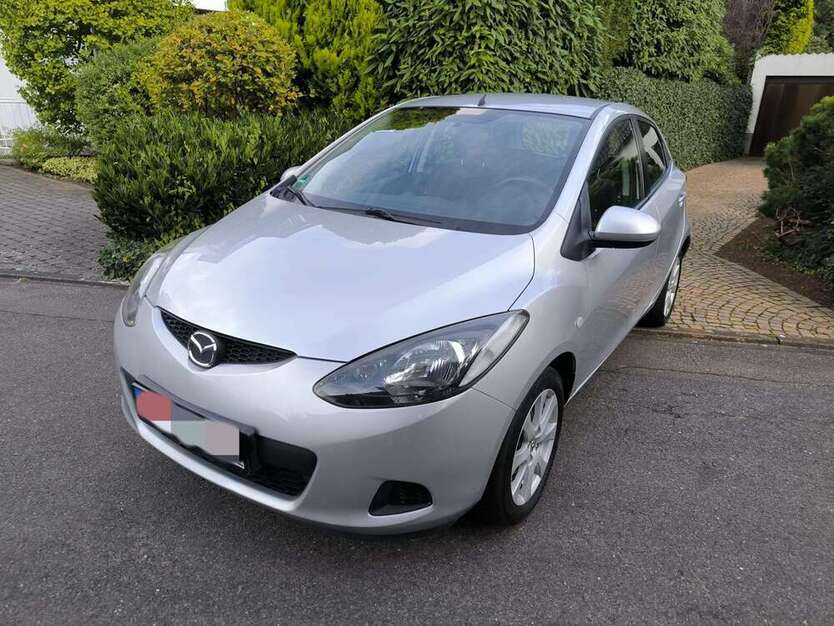 Mazda 2 100.000 km 4.150 € Köln 50739