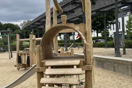 Haus zum Kaufen in Leverkusen 799.000 € 165 m² 5 zimmer