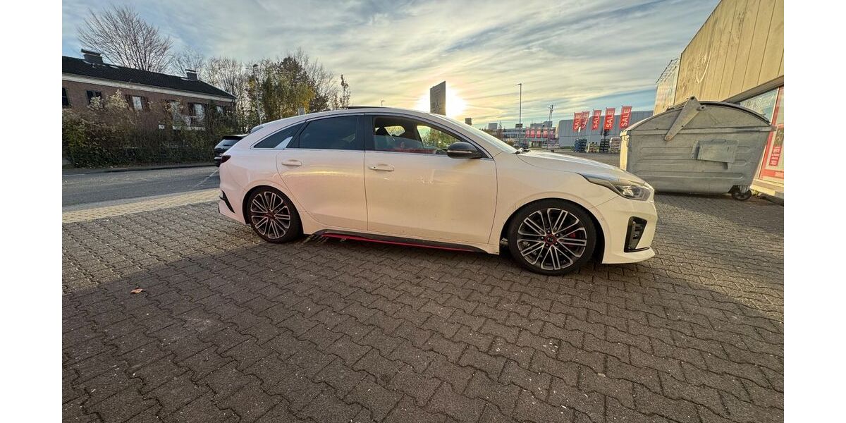 Kia pro ceed / ProCeed 90.000 km 22.500 &euro; Bedburg 50181