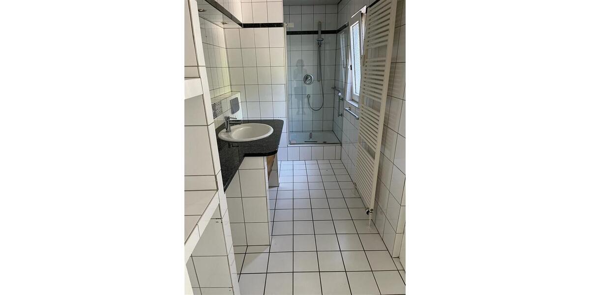 Etagenwohnung Rösrath - 2 Zimmer, 75 m&sup2;, 850&euro; | Angebot:26349657