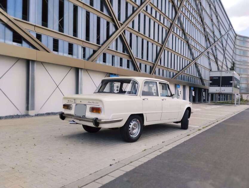 Alfa Romeo Giulia 31.580 km 12.000 € Monheim 40789