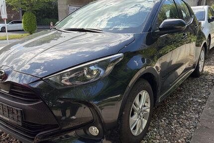 Mazda 2 Hybrid 28.450 km 18.850 &euro; Neuss 41464