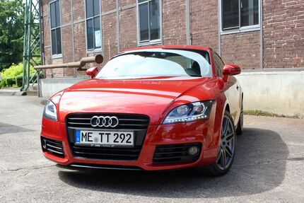 Audi TT 139.880 km 11.400 € Düsseldorf 40225