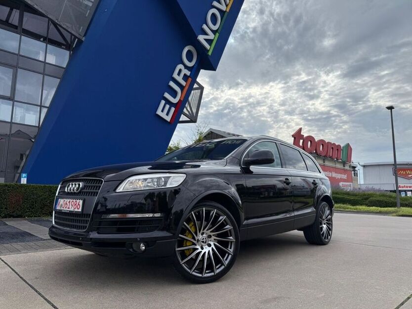 Q7