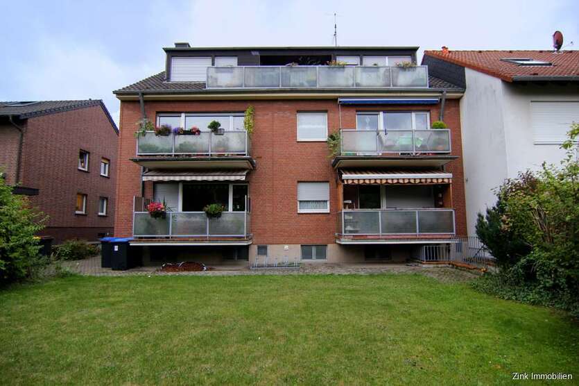 Haus zum Kaufen in Hürth 1.200.000 € 390.59 m² 13 zimmer