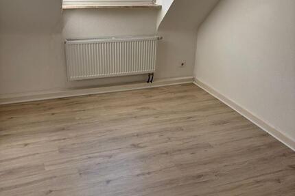 Wohnung Solingen - 1 Zimmer, 28 m&sup2;, 350&euro; | Angebot:26347766
