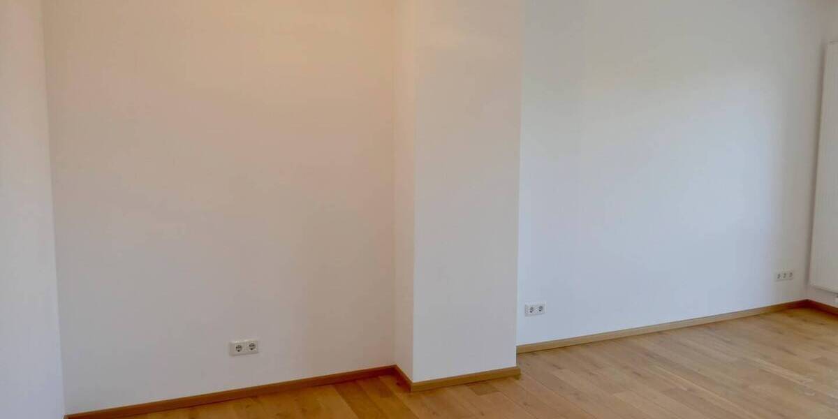 Etagenwohnung Düsseldorf Bilk - 3 Zimmer, 77 m&sup2;, 349.000&euro; | Angebot:26402212