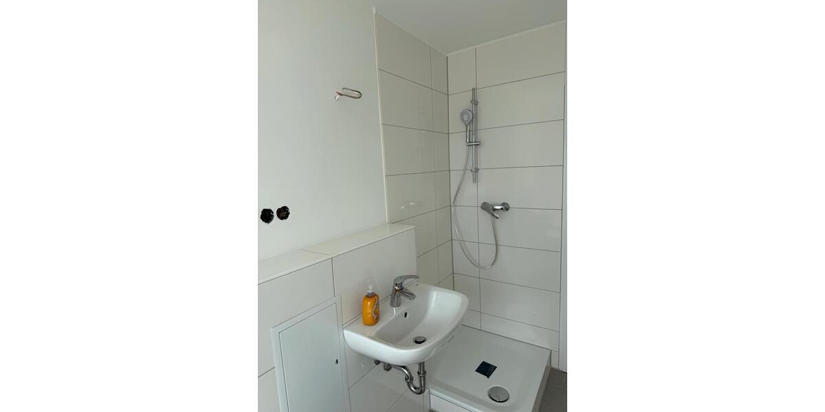 Dachgeschoßwohnung Neuss Holzheim - 3 Zimmer, 74 m&sup2;, 950&euro; | Angebot:26301695