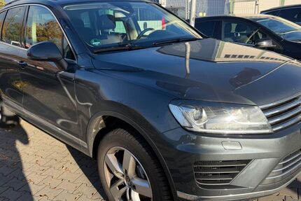 VW Touareg 185.900 km 17.150 &euro; Langenfeld 40764
