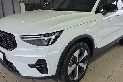 Volvo XC40 9.937 km 31.950 &euro; Bergheim 50126