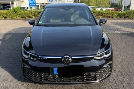 VW Golf 63.000 km 22.499 &euro; Bergisch Gladbach 51469
