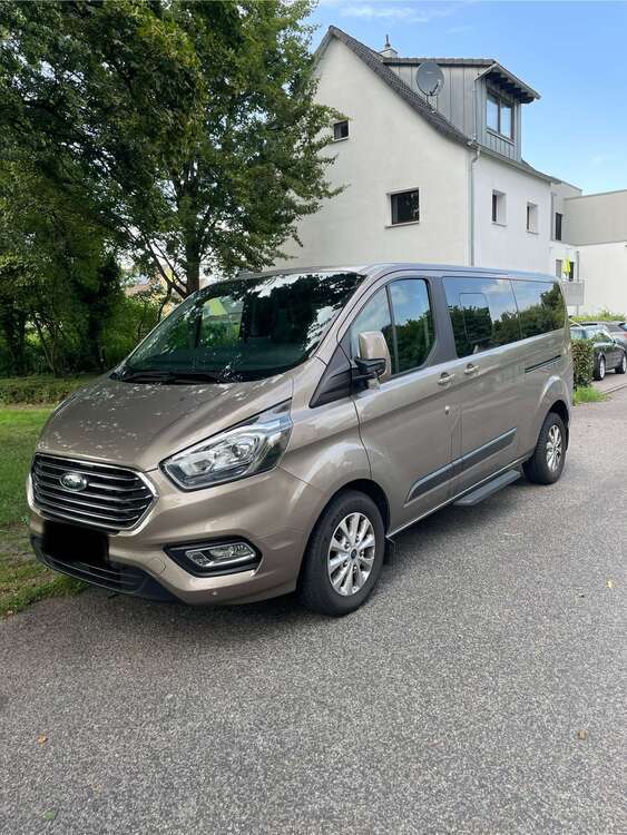 Tourneo Custom