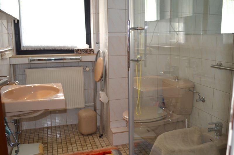 Haus sucht glückliche Familie - Reiheneckhaus mit großem Garten in ruhiger Lage! 4 zimmer