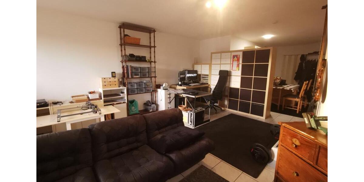 Außergewöhnliche 2-Raumwohnung mit Sonnenbalkon in Niederkassel - Rheidt ! 2 zimmer