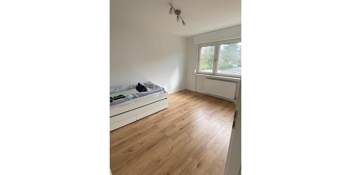 Reihenhaus Erftstadt - 4.5 Zimmer, 101 m&sup2;, 420.000&euro; | Angebot:26395035