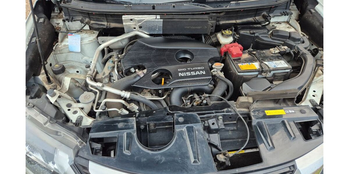 Nissan X-Trail 131.000 km 14.200 &euro; Köln 51149