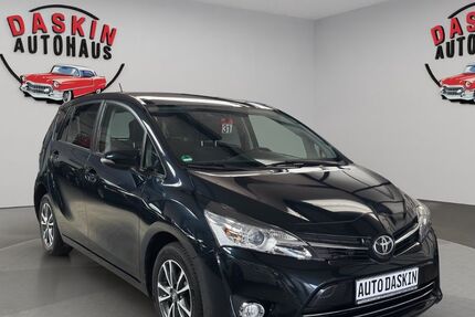 Toyota Verso 164.000 km 7.200 &euro; Köln 50827