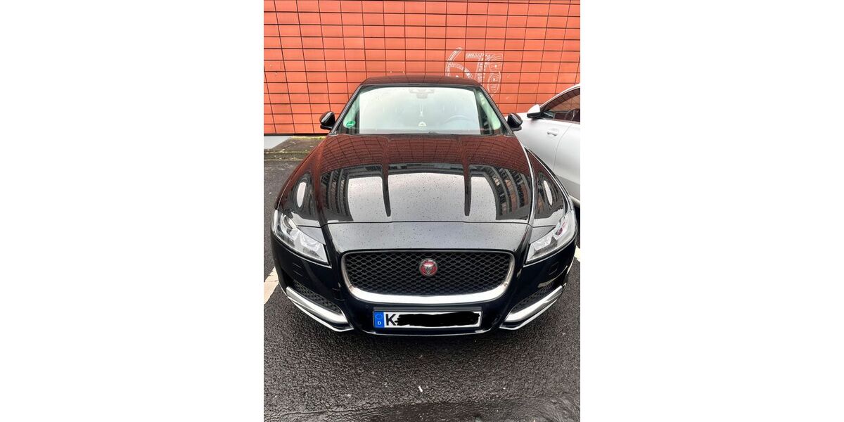 Jaguar XF 165.000 km 18.900 &euro; Köln 50968