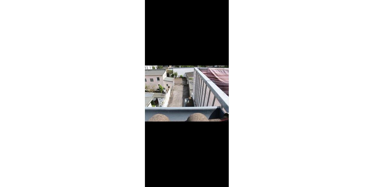 Dachgeschoßwohnung Solingen Burg - 4 Zimmer, 90 m&sup2;, 250.000&euro; | Angebot:27442036