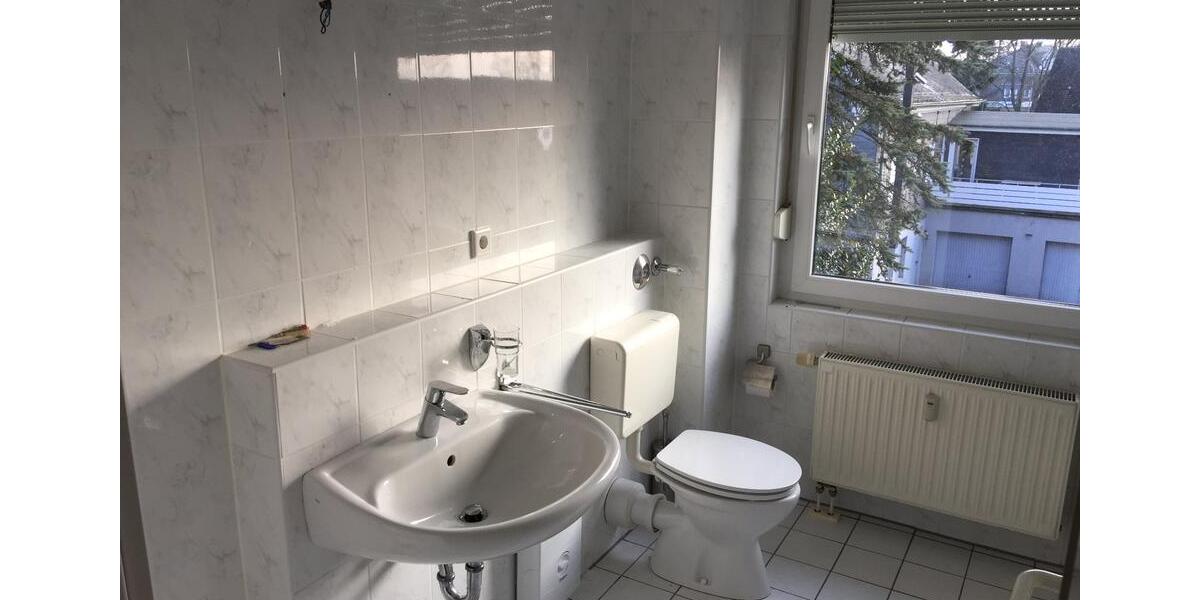 Mehrfamilienhaus, Wohnhaus Remscheid Gemarkung Bergisch Born - 3 Zimmer, 86 m&sup2;, 275.000&euro; | Angebot:24816159