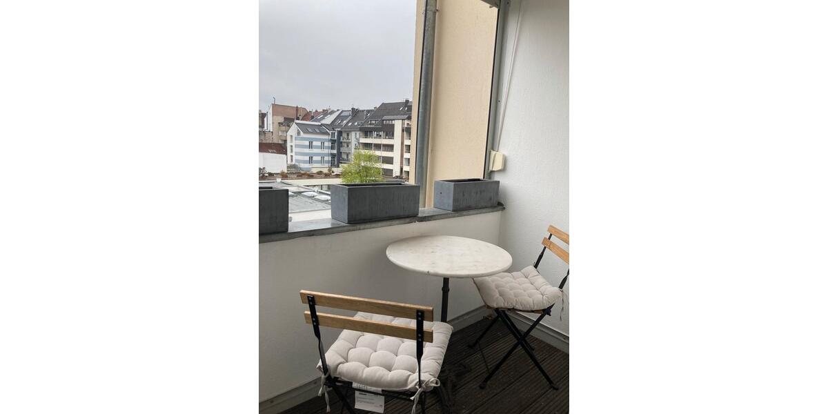 Etagenwohnung Düsseldorf Pempelfort - 2 Zimmer, 65 m&sup2;, 1.950&euro; | Angebot:26399838