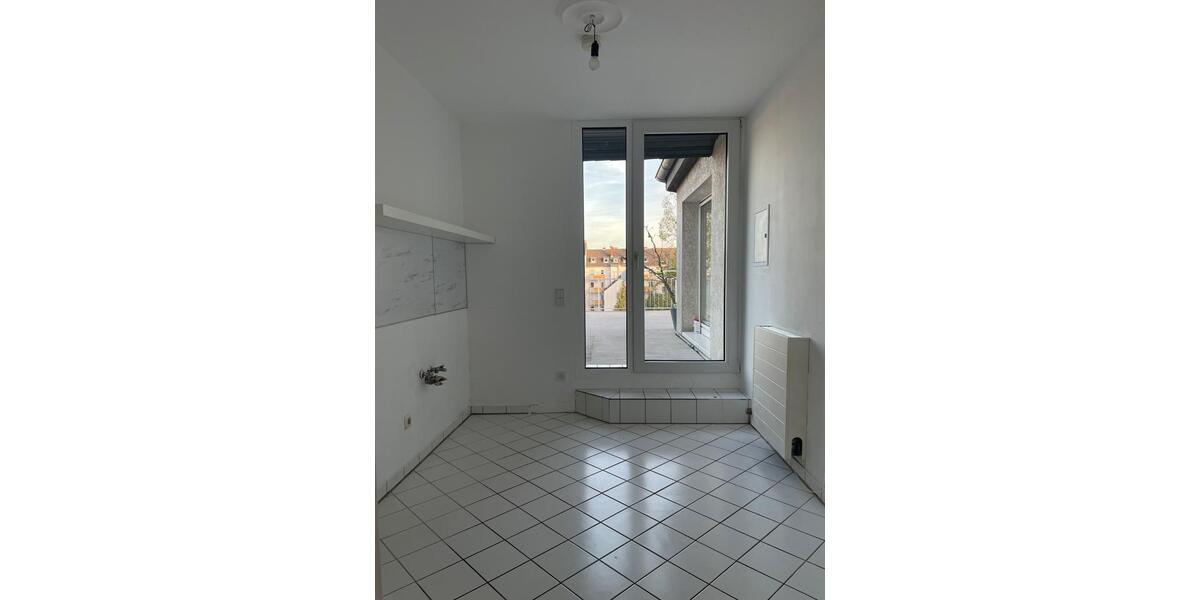 Wunderschöne helle Wohnung mit traumhafter Dachterrasse 3 zimmer