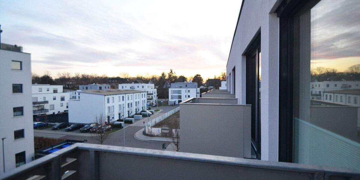 Schön geschnittene zentrale 2-Zimmer-Wohnung mit Aufzug und TG-Stellplatz! 2 zimmer