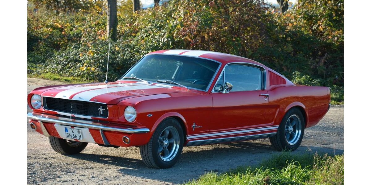 Ford Mustang 134.000 km 58.500 &euro; Köln 50859