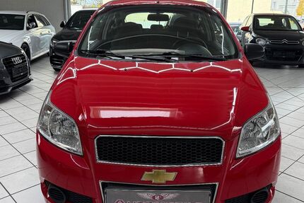 Chevrolet Aveo 90.000 km 2.700 &euro; Leverkusen 51371