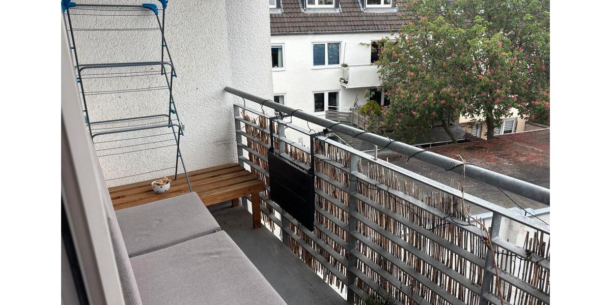 Dachgeschoßwohnung Köln Mülheim - 1 Zimmer, 33 m&sup2;, 750&euro; | Angebot:26416908