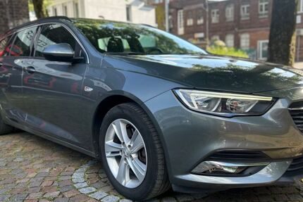Opel Insignia 131.808 km 9.499 &euro; Langenfeld 40764