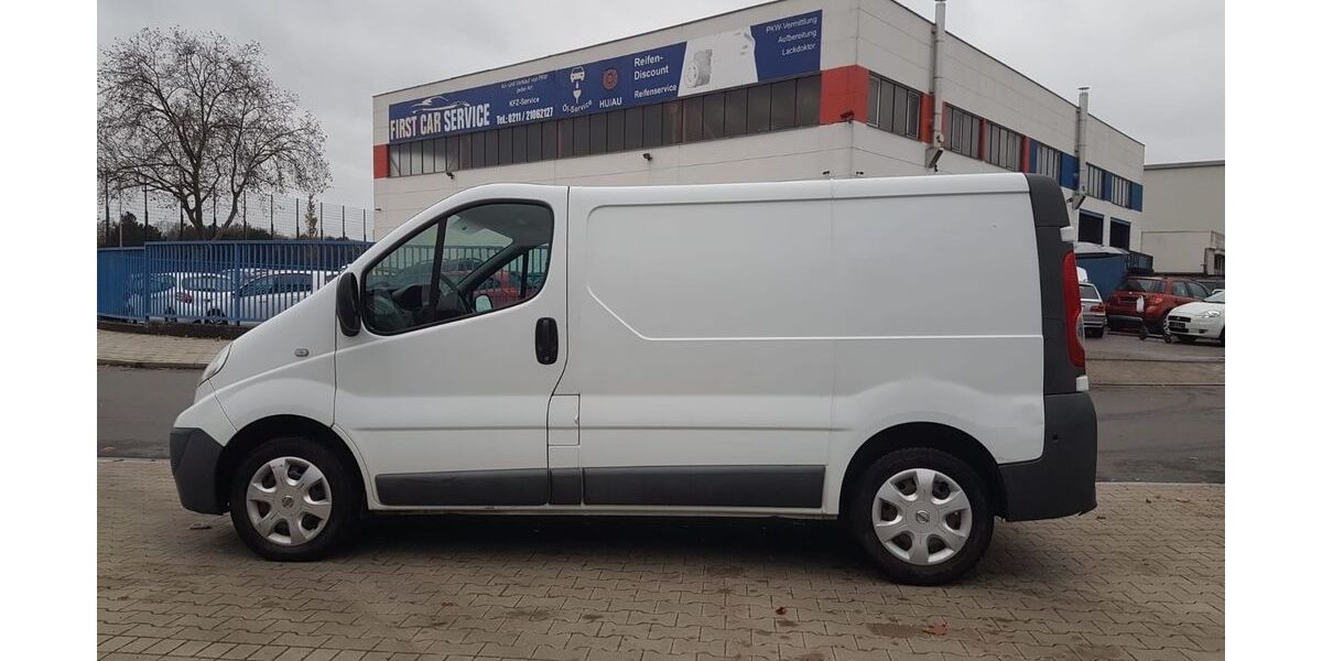 Nissan Primastar 155.399 km 6.999 &euro; Düsseldorf 40599