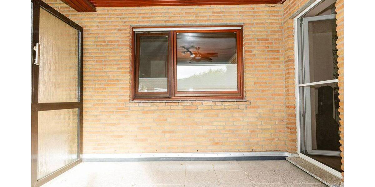 Viel Platz auf 3 Ebenen: großzügige DHH Haus Doppelgarage, PV, naturnahe Lage in Remscheid-Hasten 7 zimmer