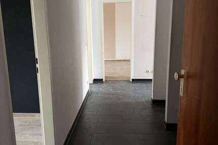 Wohnung Leverkusen Steinbüchel - 4 Zimmer, 91 m&sup2;, 910&euro; | Angebot:26889075