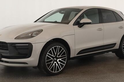Porsche Macan 56.800 km 61.684 &euro; Neuss 41460