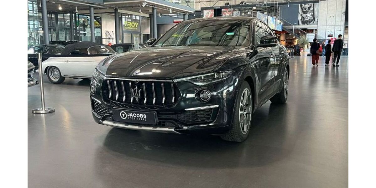 Maserati Levante 29.500 km 53.980 € Köln 50829