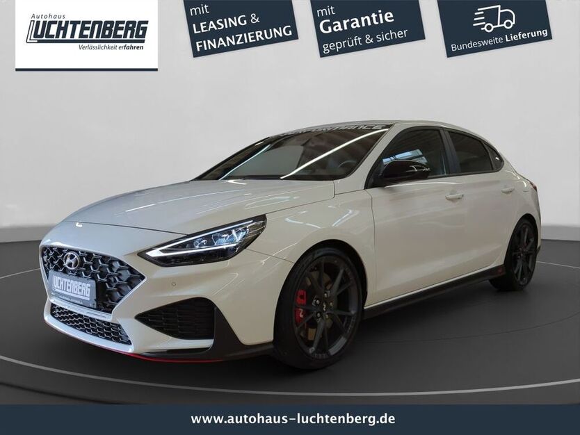 i30