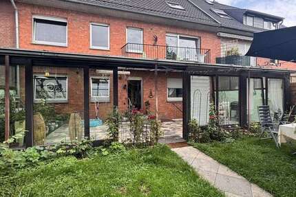 Haus zum Kaufen in Neuss 450.000 € 155 m² 6 zimmer
