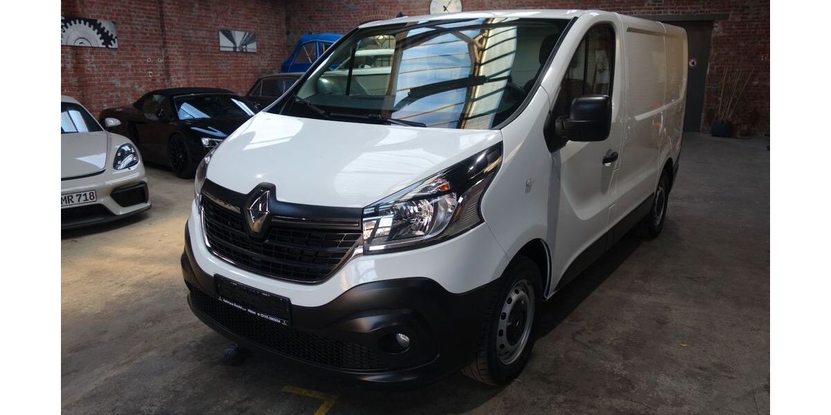 Renault Trafic 52.761 km 17.980 &euro; Hilden 40721