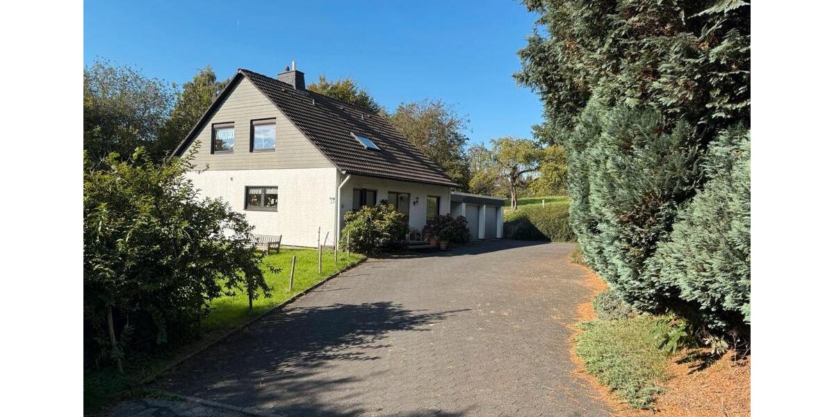 Wohnen im Grünen: freistehendes Einfamilienhaus am Stadtrand 5 zimmer