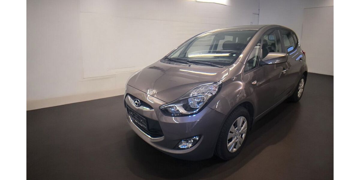 Hyundai ix20 111.774 km 5.500 &euro; Troisdorf-Spich 53842