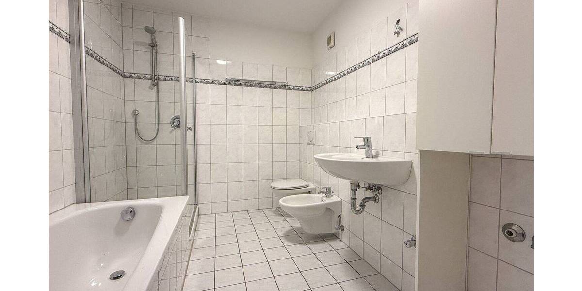 Etagenwohnung Leverkusen Opladen - 3 Zimmer, 106 m&sup2;, 1.200&euro; | Angebot:26858204