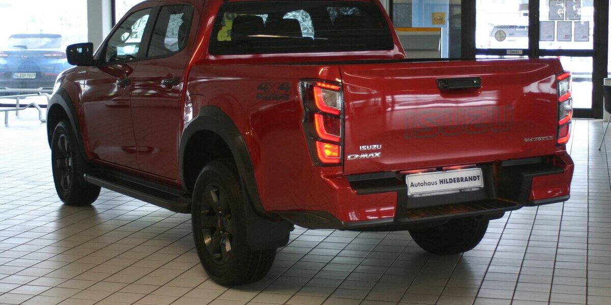 Isuzu D-Max Double Cab 4x4 V-CROSS Automatik|Diff 8.990 km 51.662 € Wermelskirchen 42929