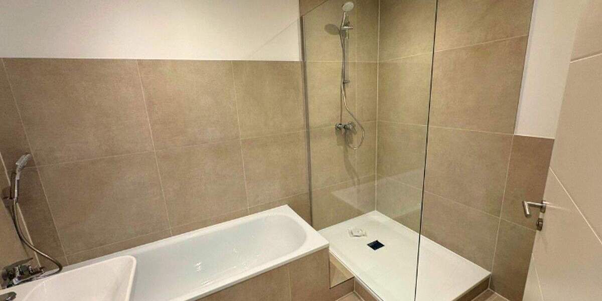 Etagenwohnung Köln Niehl - 3 Zimmer, 80 m&sup2;, 429.000&euro; | Angebot:25372917