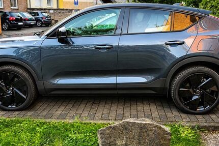 Volvo EC40 15.000 km 47.500 &euro; Köln 50735