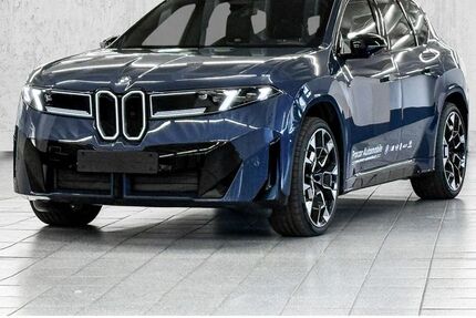 BMW iX3 8.000 km 79.330 &euro; Köln Süd 50968