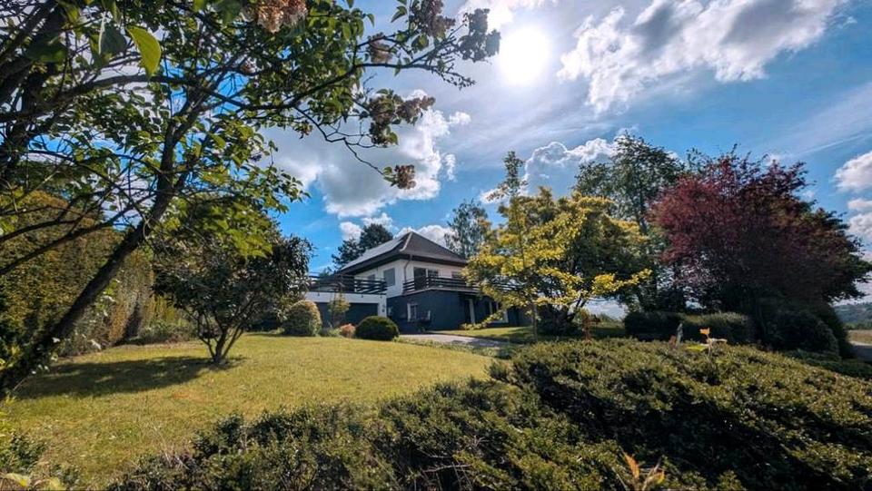 Einfamilienhaus Lohmar - 5 Zimmer, 219 m&sup2;, 750.000&euro; | Angebot:27108857