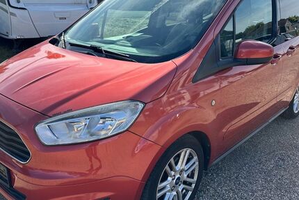 Ford Tourneo Courier 190.000 km 4.700 € Bergisch Gladbach bei Köln 51469
